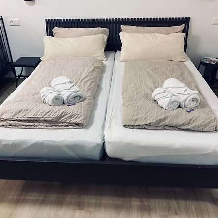 Free Apartment - Ermstal Bad Urach Dış mekan fotoğraf